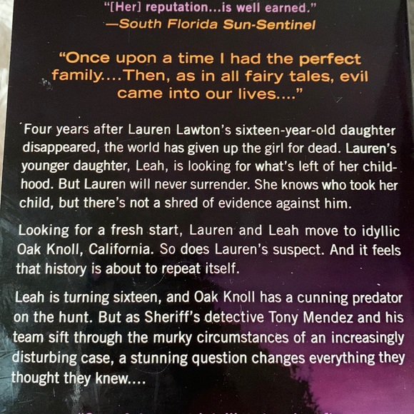 Oak knoll series set. Books 1-3 Tami Hoag - Picture 6 of 6